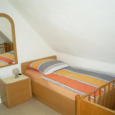 Knappstein * 莫内西